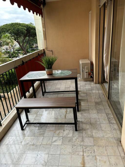 Studio Golf Juan Golfe-Juan Exterior photo